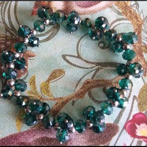 AuroraBorealis  Silver Bead Stretch Bracelet  NWOT